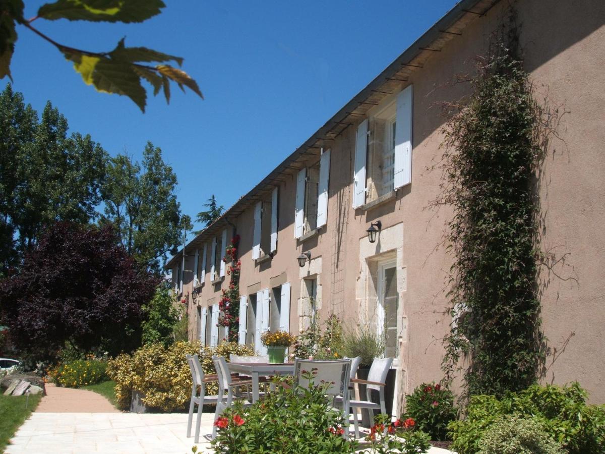 Chambres D'Hotes La Charriere Cheffois Exterior foto