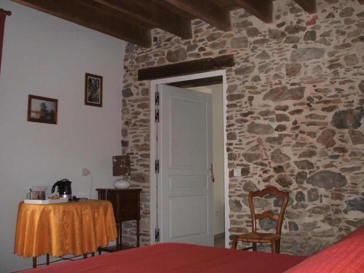 Chambres D'Hotes La Charriere Cheffois Exterior foto